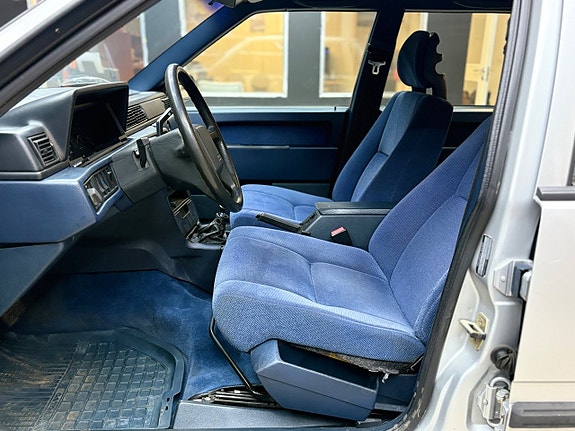 Volvo 740 12 of 17