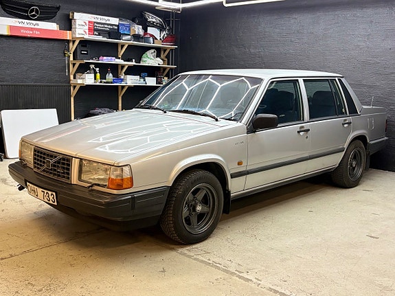 Volvo 740 6 of 17