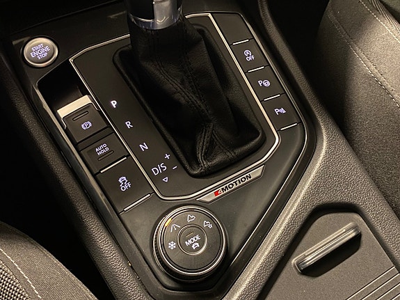 Volkswagen Tiguan 16 of 18