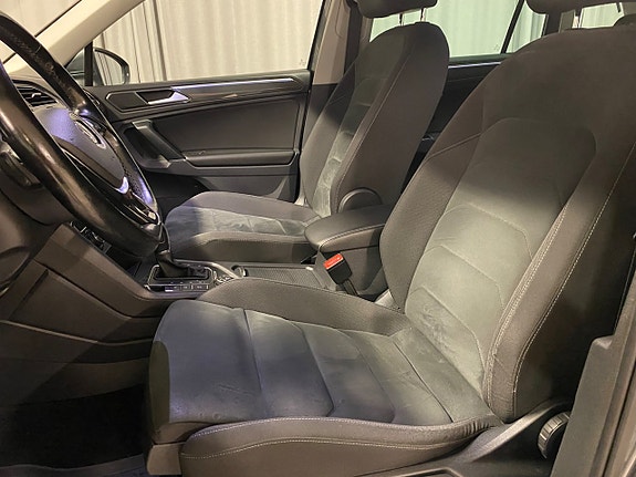 Volkswagen Tiguan 10 of 18