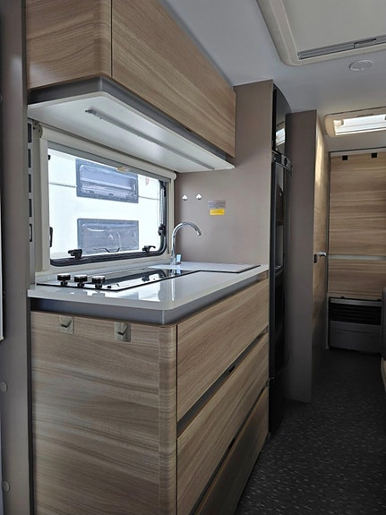 Adria 552PK *Mover *Förtält *Markis *Lufttält 5 of 5