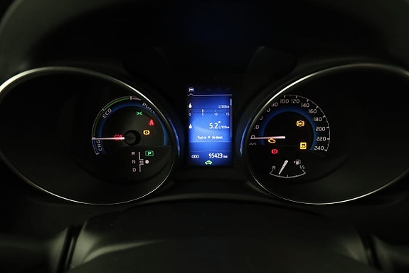 Toyota Auris 20 of 30