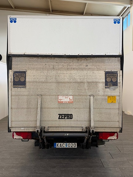 Mercedes-Benz Sprinter 319 5 of 13