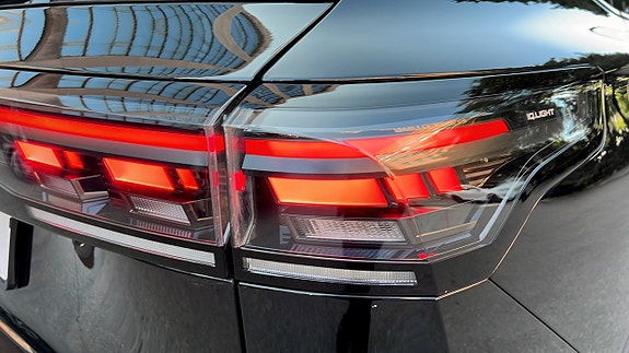 Volkswagen Tiguan 15 of 23