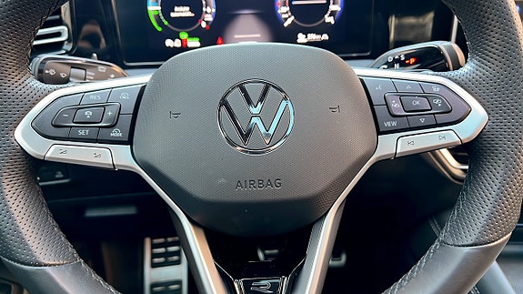Volkswagen Tiguan 19 of 23
