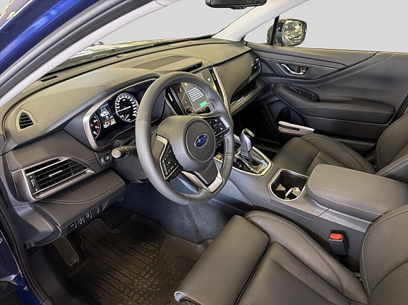 Subaru Outback 5 of 9