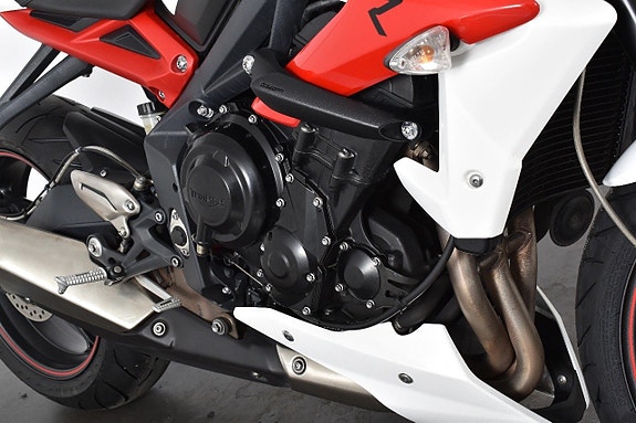 Triumph Street Triple R 675 ABS Nyservad 13 of 18