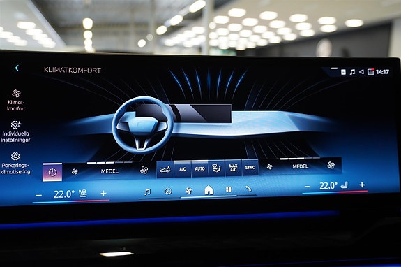 BMW i5 19 of 23