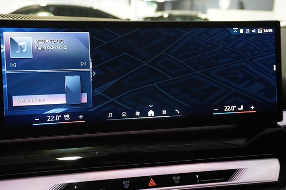 BMW i5 16 of 23