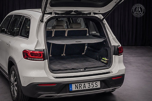 Mercedes-Benz EQB250 10 of 10