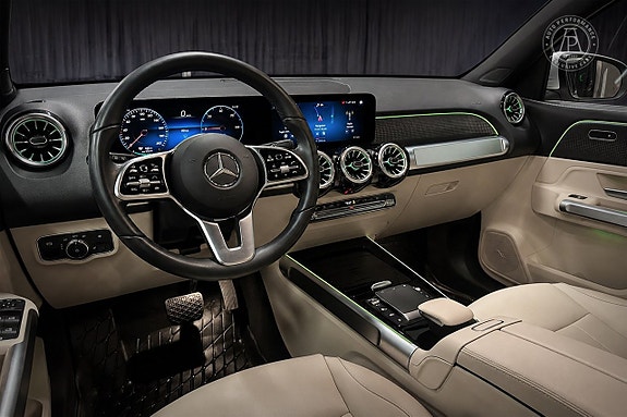 Mercedes-Benz EQB250 8 of 10