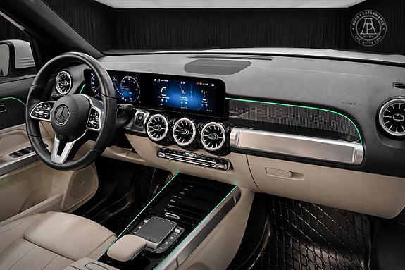 Mercedes-Benz EQB250 6 of 10