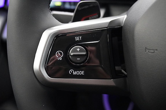 BMW i5 13 of 18