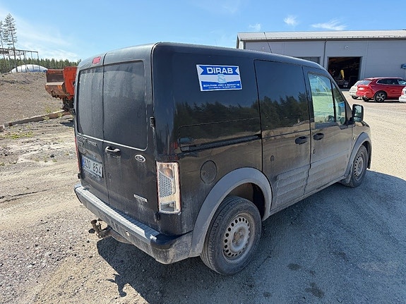 Ford Transit Connect 3 of 5