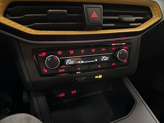 Seat Ibiza 19 of 23