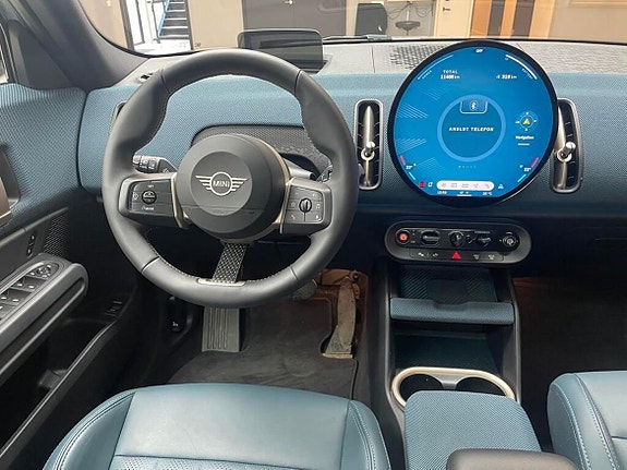 MINI Countryman SE 8 of 15