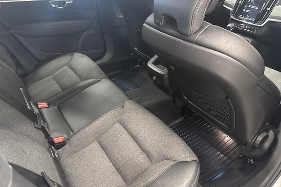 Volvo V90 11 of 20