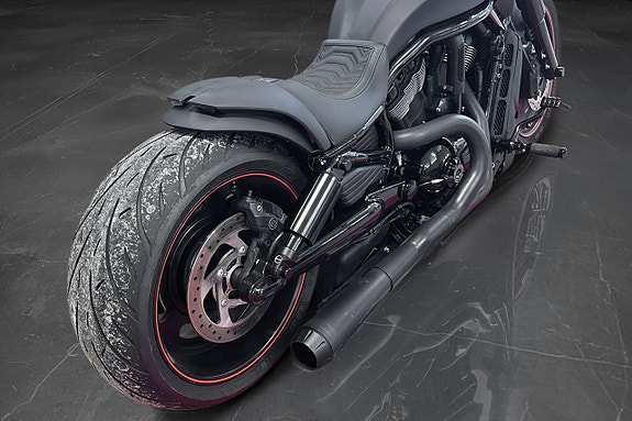 Harley-Davidson VRSCDX Night Rod Special 1.3 10 of 15