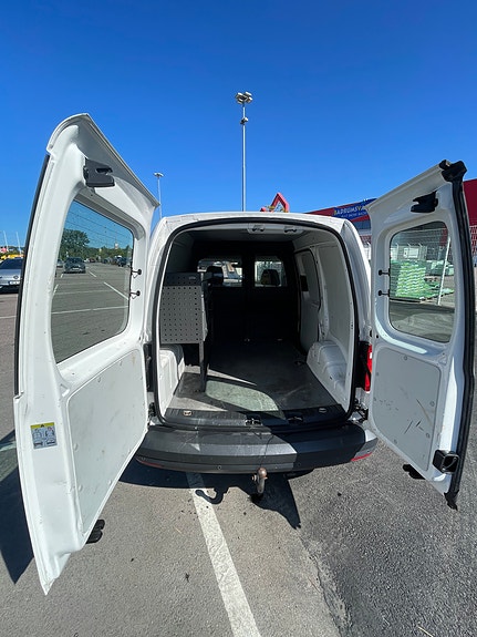 Volkswagen Caddy 5 of 10