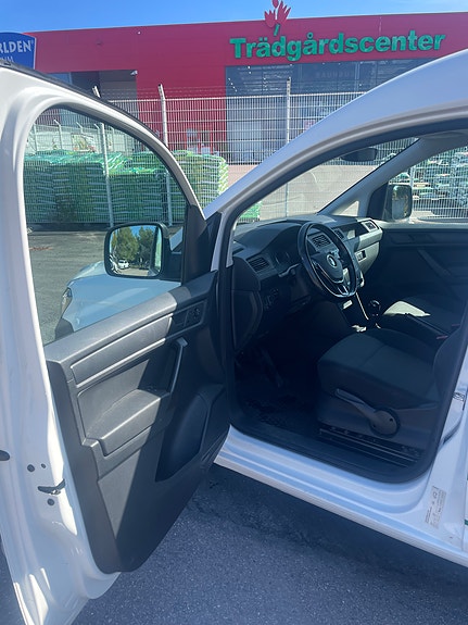 Volkswagen Caddy 7 of 10