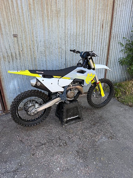Husqvarna FC 450 / 45tim / Räntefritt 24mån 4 of 8