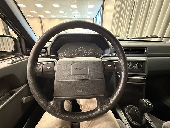 Volvo 940 12 of 12
