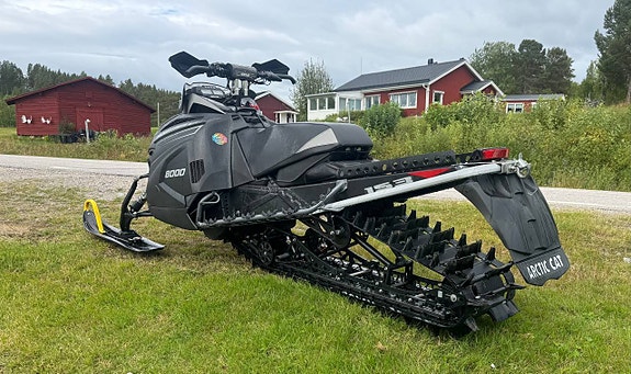 Arctic Cat M8000 LTD ES 3 of 3