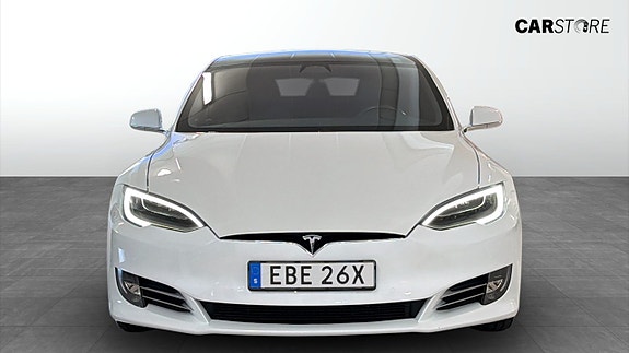 Tesla Model S 8 of 22