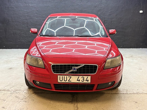 Volvo S40 4 of 18