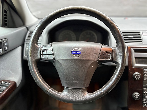 Volvo S40 13 of 18