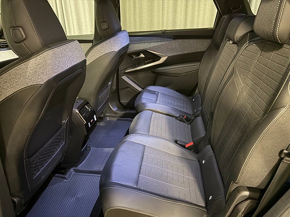 Peugeot 5008 9 of 21