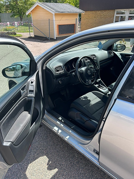 Volkswagen Golf VI 4 of 5