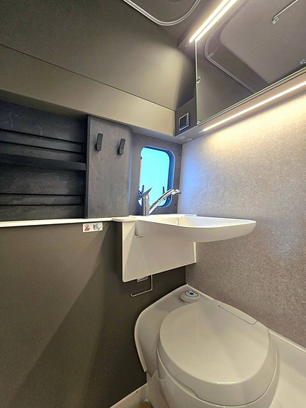 Hymer Grand Canyon S 600 9 of 16