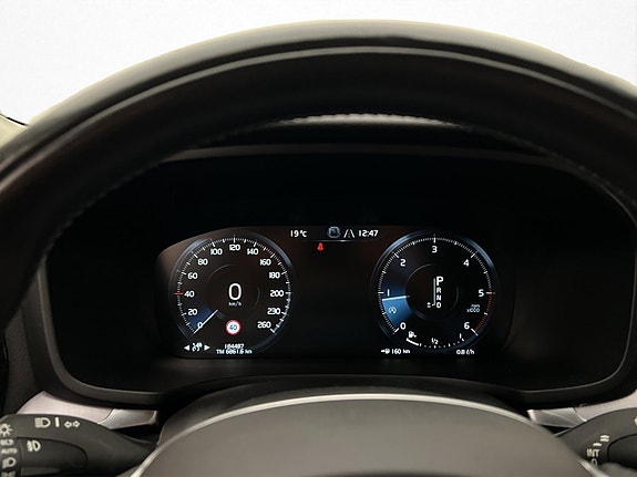 Volvo V60 16 of 30