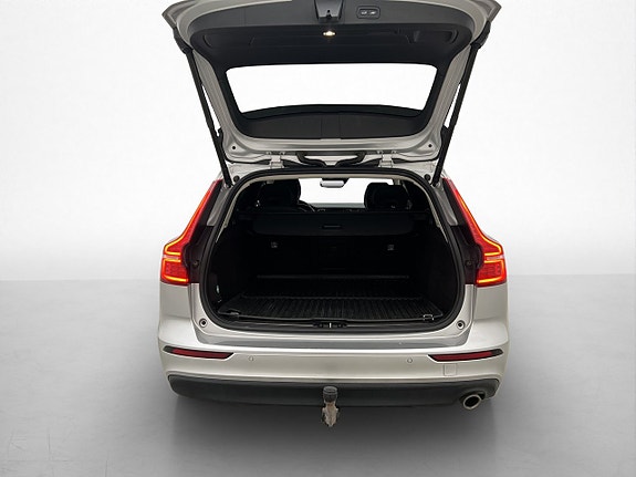 Volvo V60 10 of 30