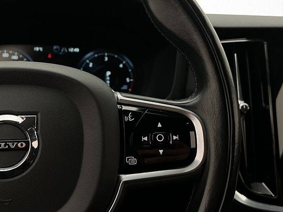 Volvo V60 17 of 30