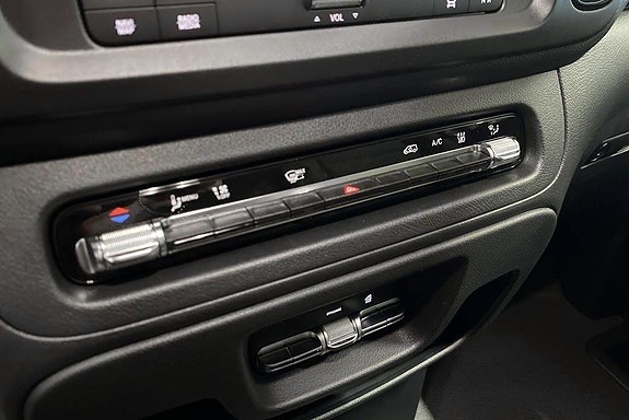 Mercedes-Benz Vito 114 13 of 16