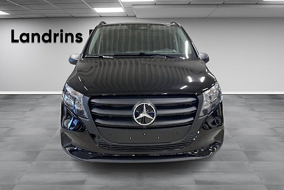 Mercedes-Benz Vito 114 2 of 16