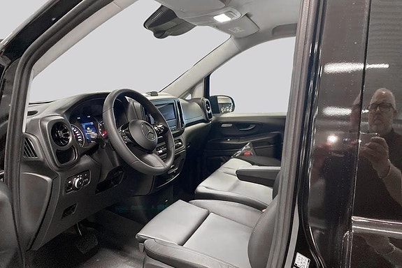 Mercedes-Benz Vito 114 8 of 16