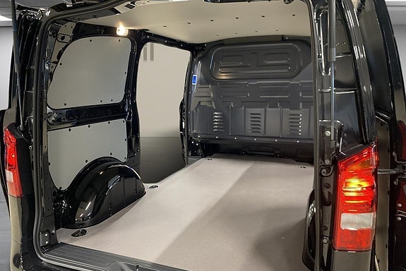 Mercedes-Benz Vito 114 16 of 16