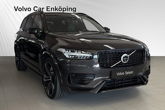 Volvo XC90 6 of 26