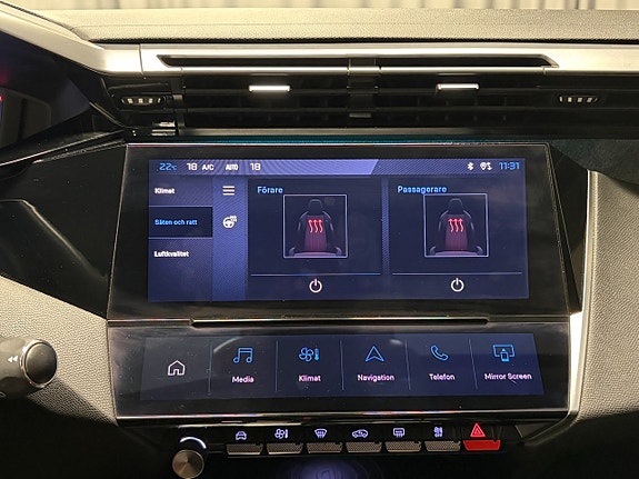 Peugeot 308 14 of 16