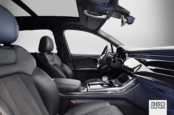 Audi SQ7 10 of 11