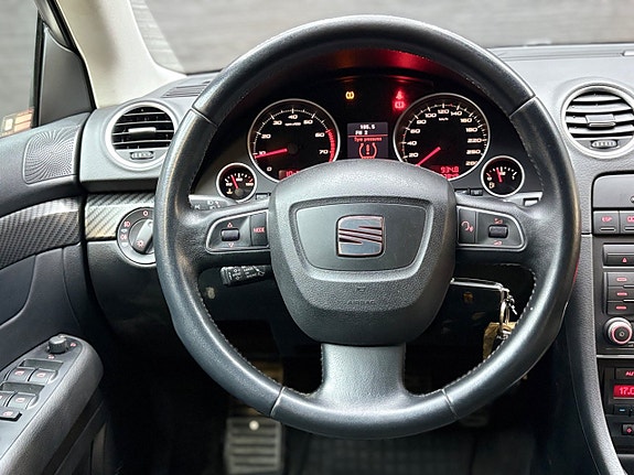 Seat Exeo 11 of 18