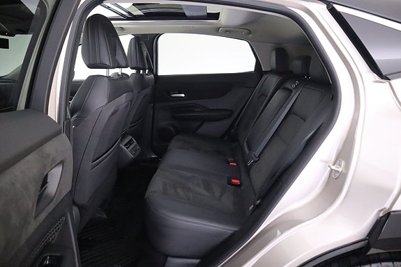 Nissan Ariya 14 of 26