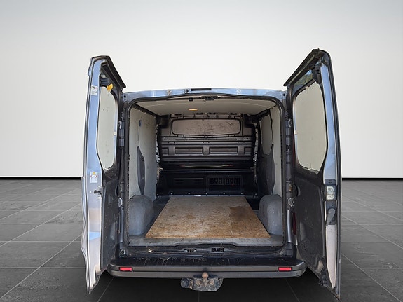 Renault Trafic 17 of 17