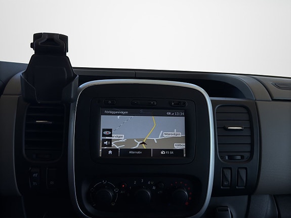 Renault Trafic 14 of 17