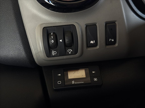 Renault Trafic 13 of 17