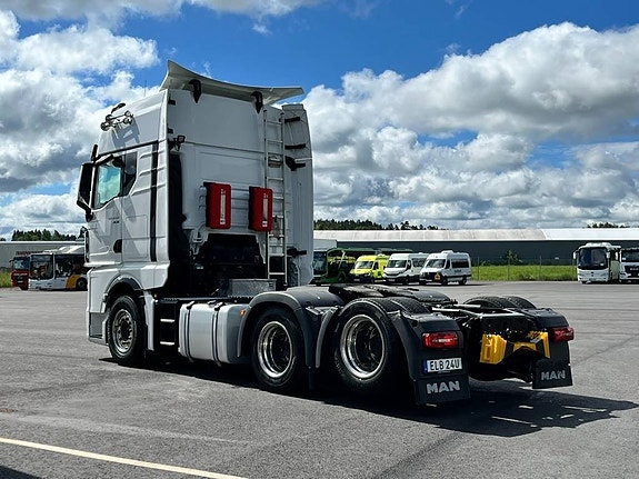 MAN TGX 28.580 6x2 BL 3 of 11