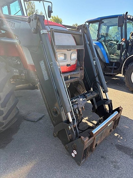 Valtra M 150-4 4 of 4